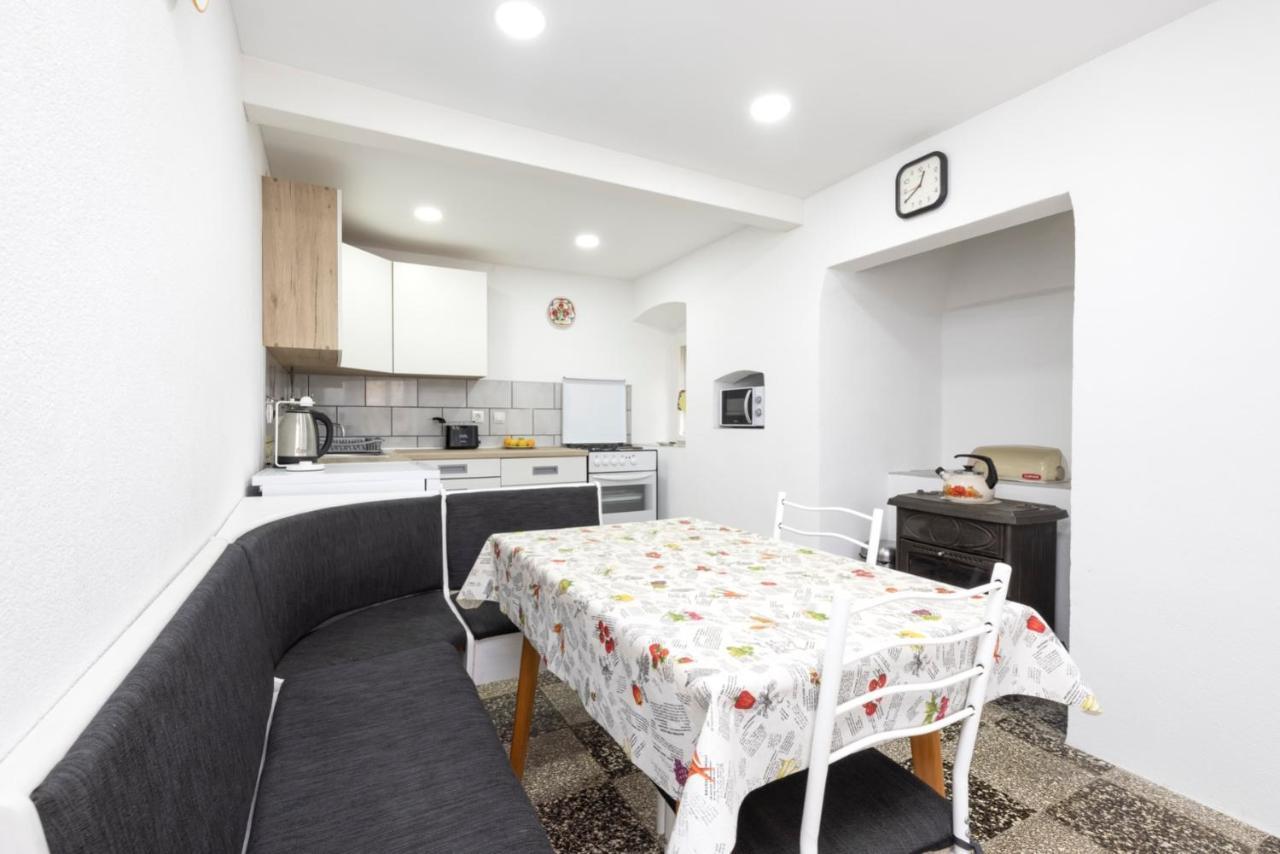 Apartments Ivna Veli Lošinj 外观 照片