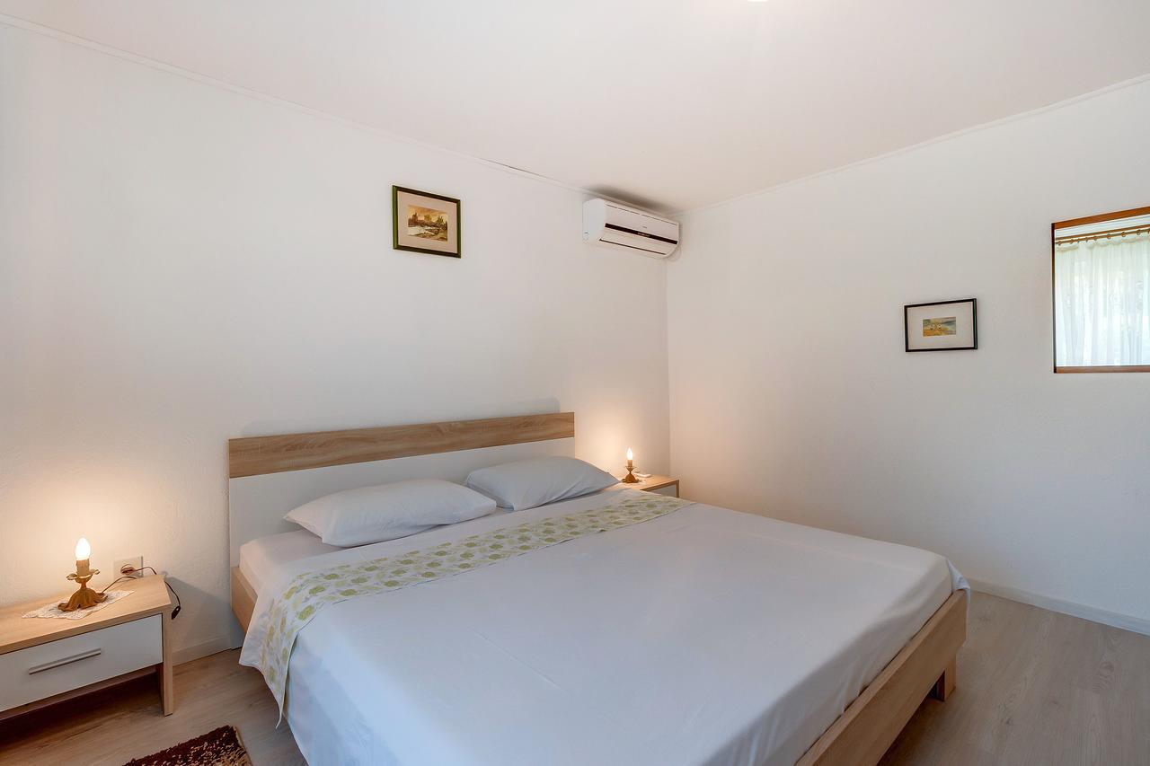 Apartments Ivna Veli Lošinj 外观 照片