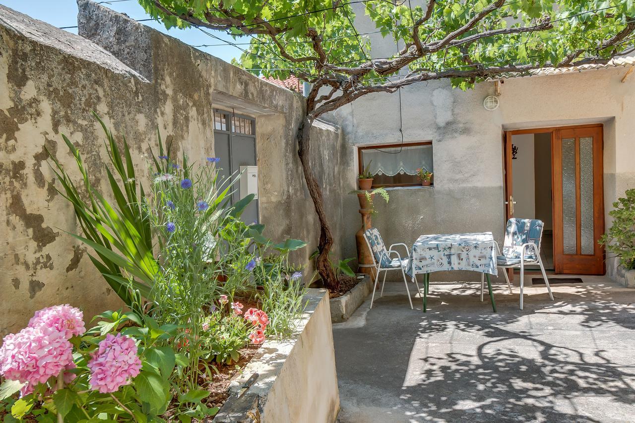 Apartments Ivna Veli Lošinj 外观 照片