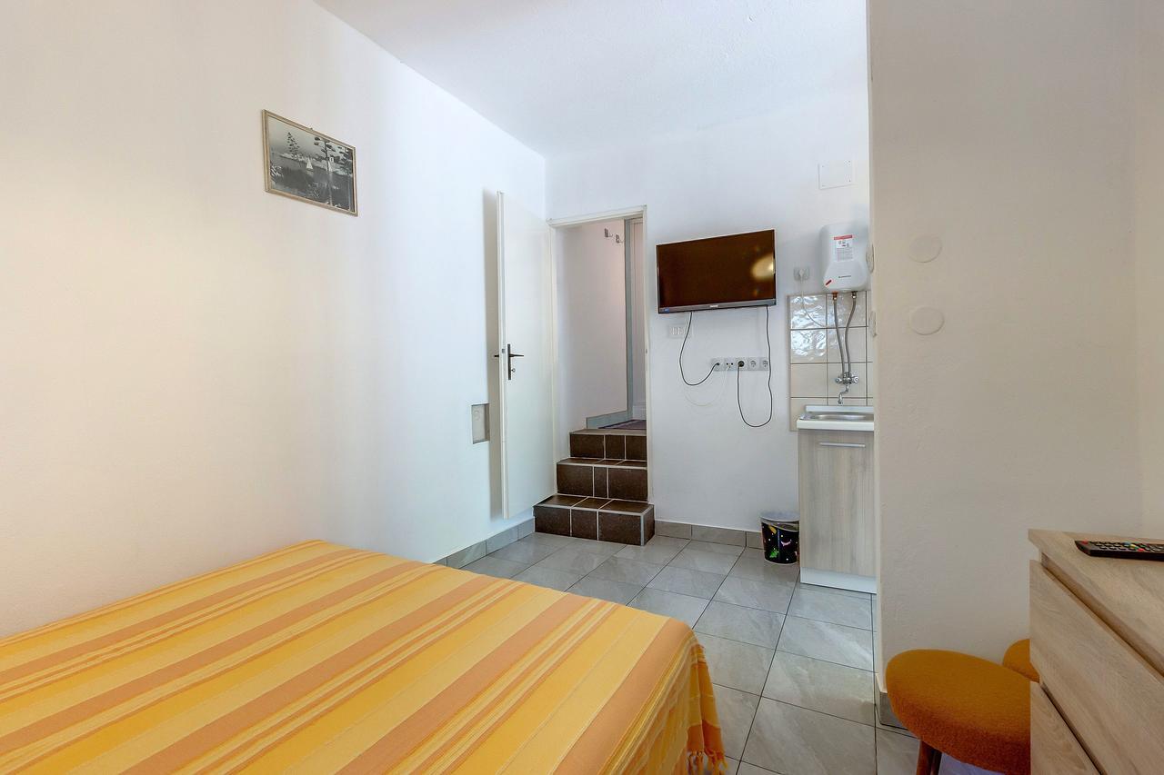 Apartments Ivna Veli Lošinj 外观 照片