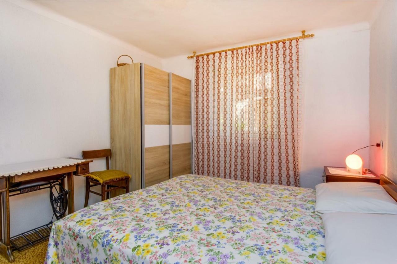 Apartments Ivna Veli Lošinj 外观 照片